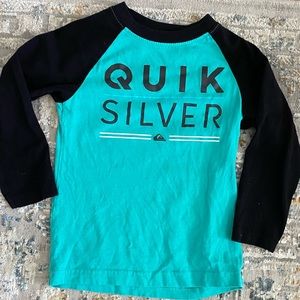 Boys size 4T Quicksilver shirt